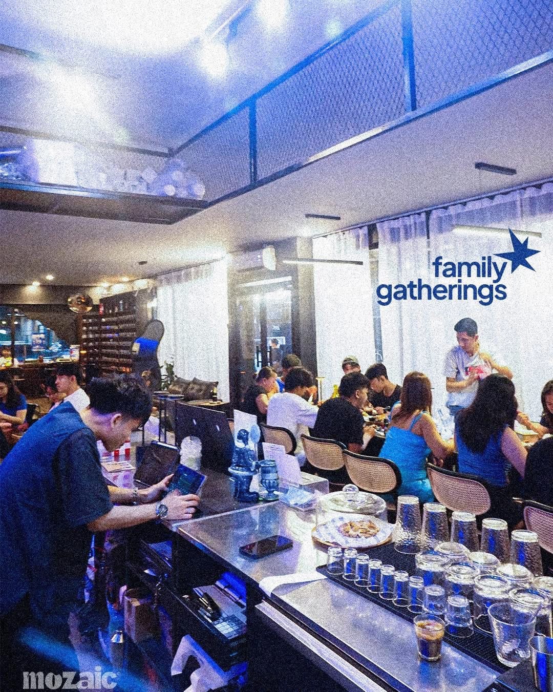 Mozaic Cafe interior